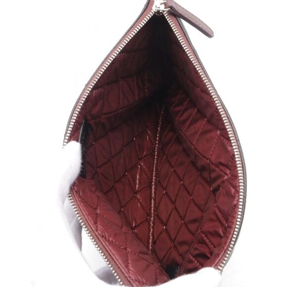 Chanel Leather Matelasse Clutch Bag - Picture 3 of 5